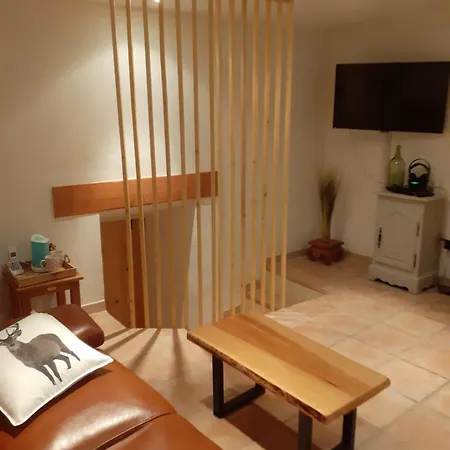 Les Terrasses De Collanges Bed and Breakfast *