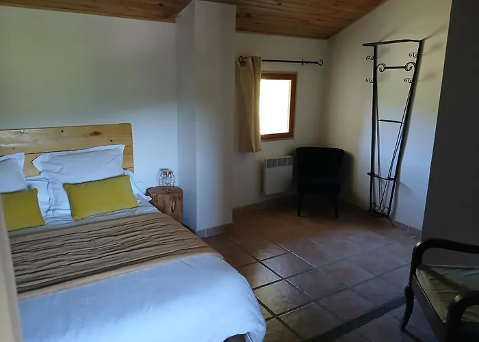 Les Terrasses De Collanges Bed and breakfast